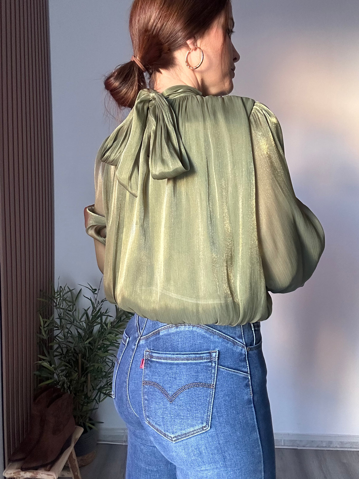 Blusa seda globo verde