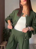 Conjunto bomber verde