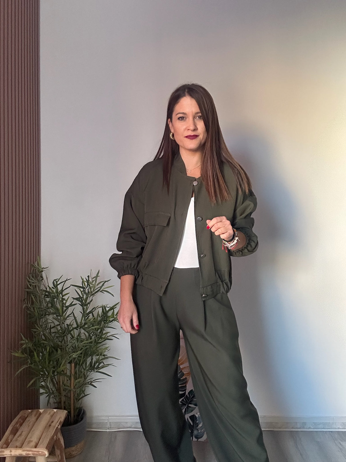 Conjunto bomber verde