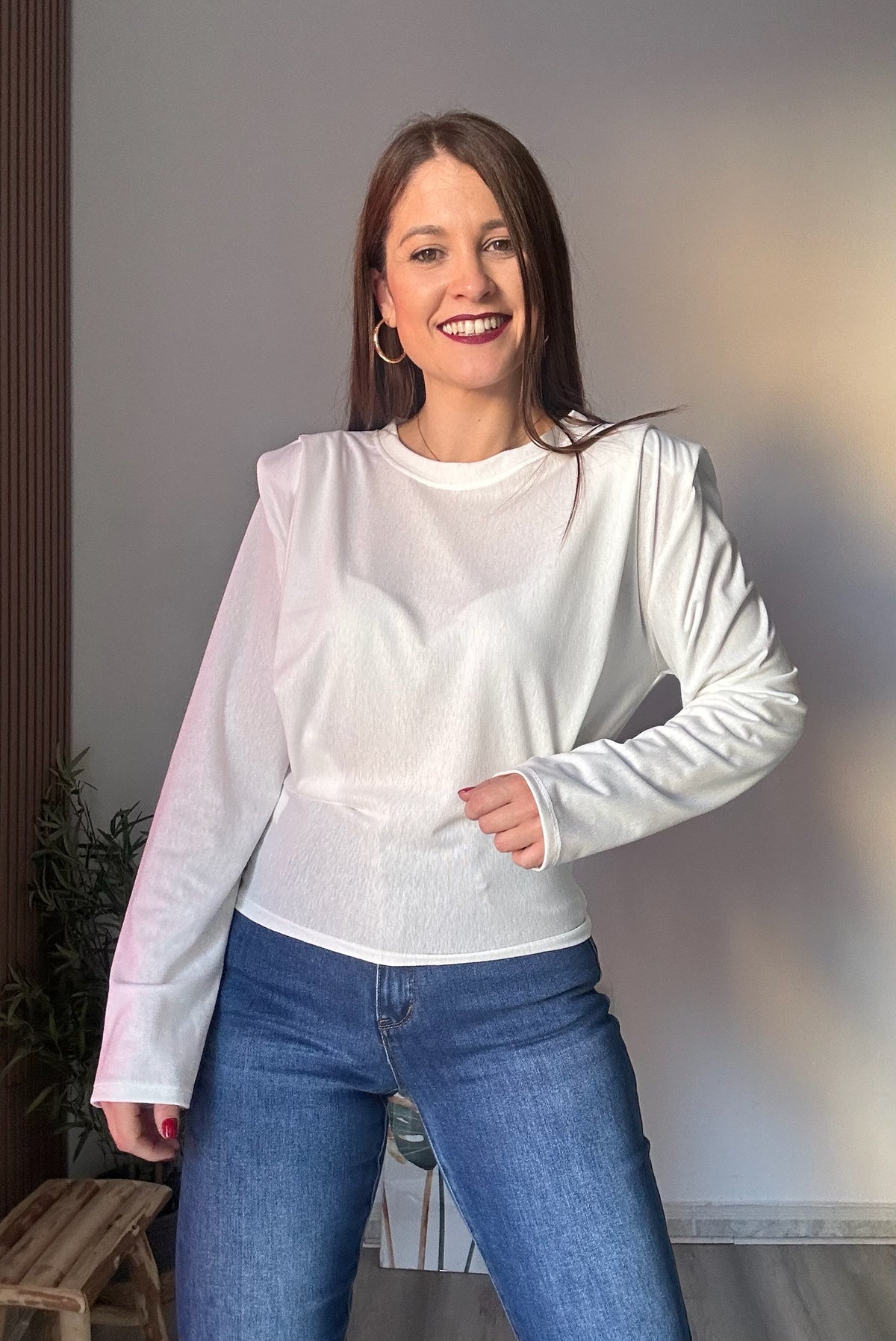 Camisa Básica Blanca Hombreras