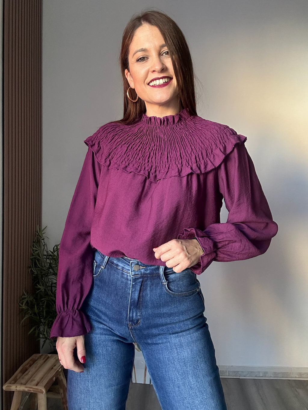 Blusa escote fruncido vino