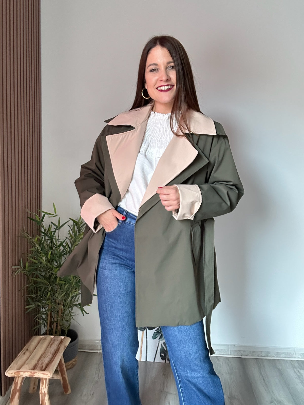 Gabardina verde doble solapa