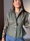 Chaleco peplum verde