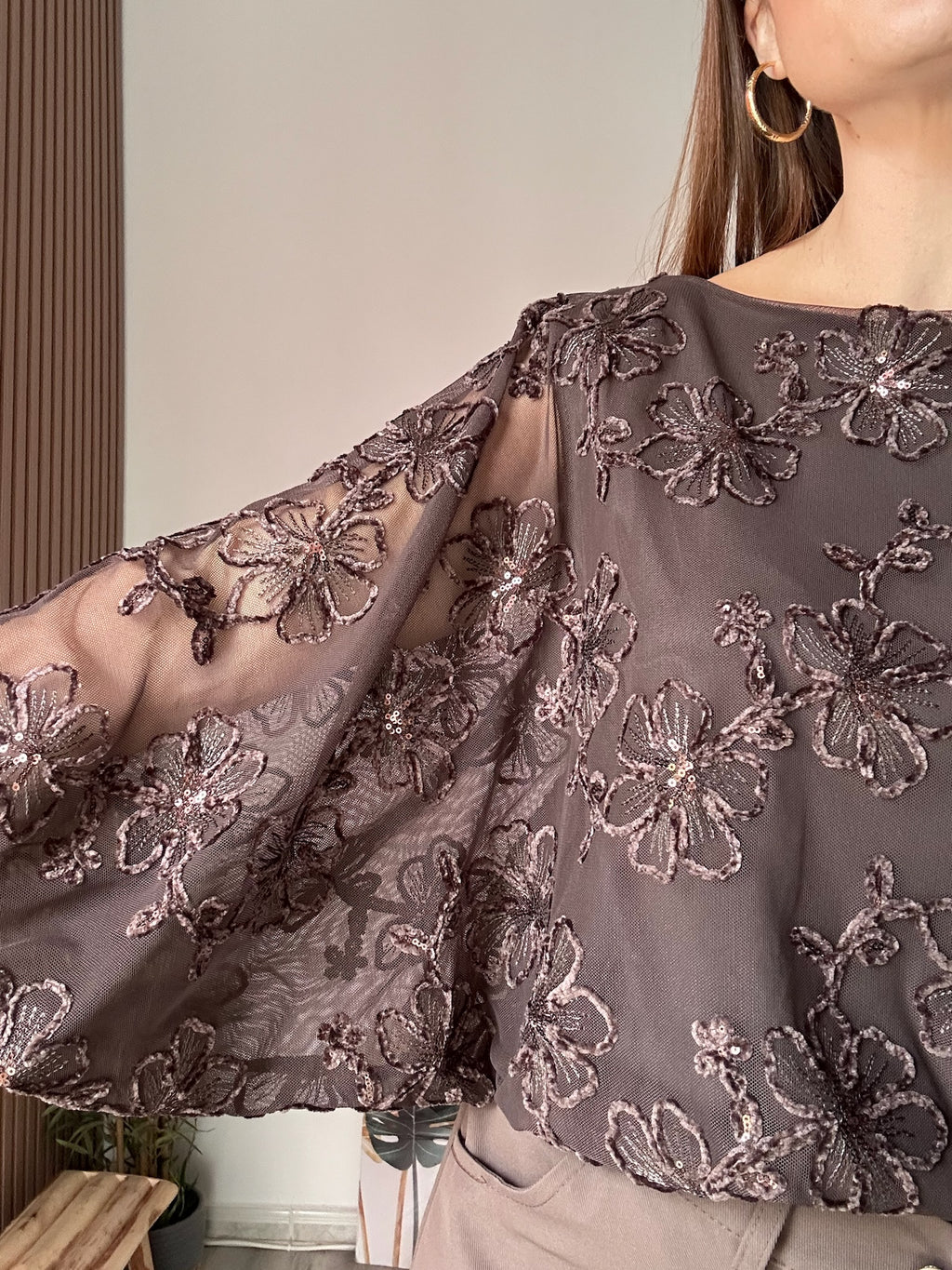 Blusa murciélago marrón