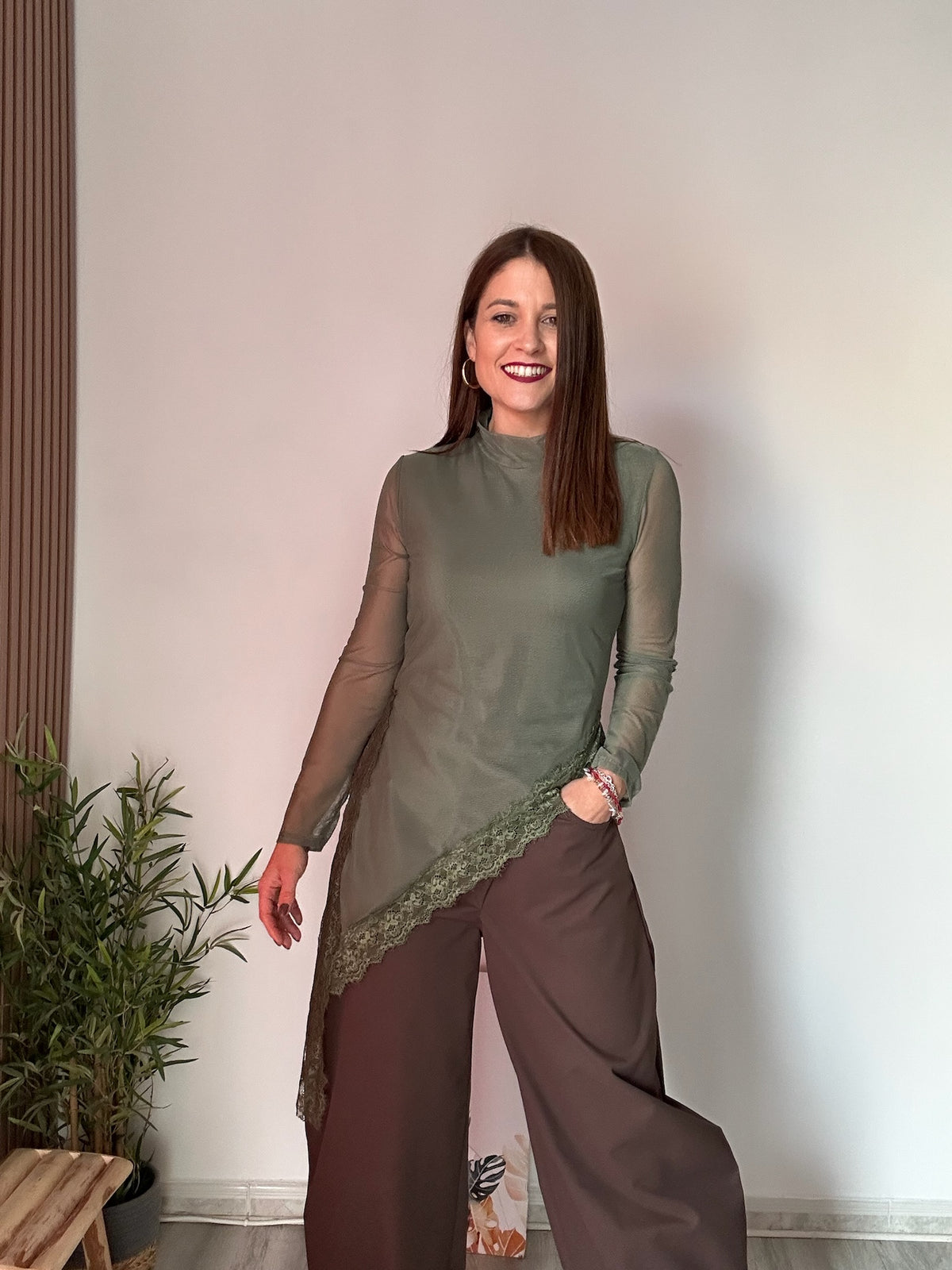 Blusa asimétrica verde