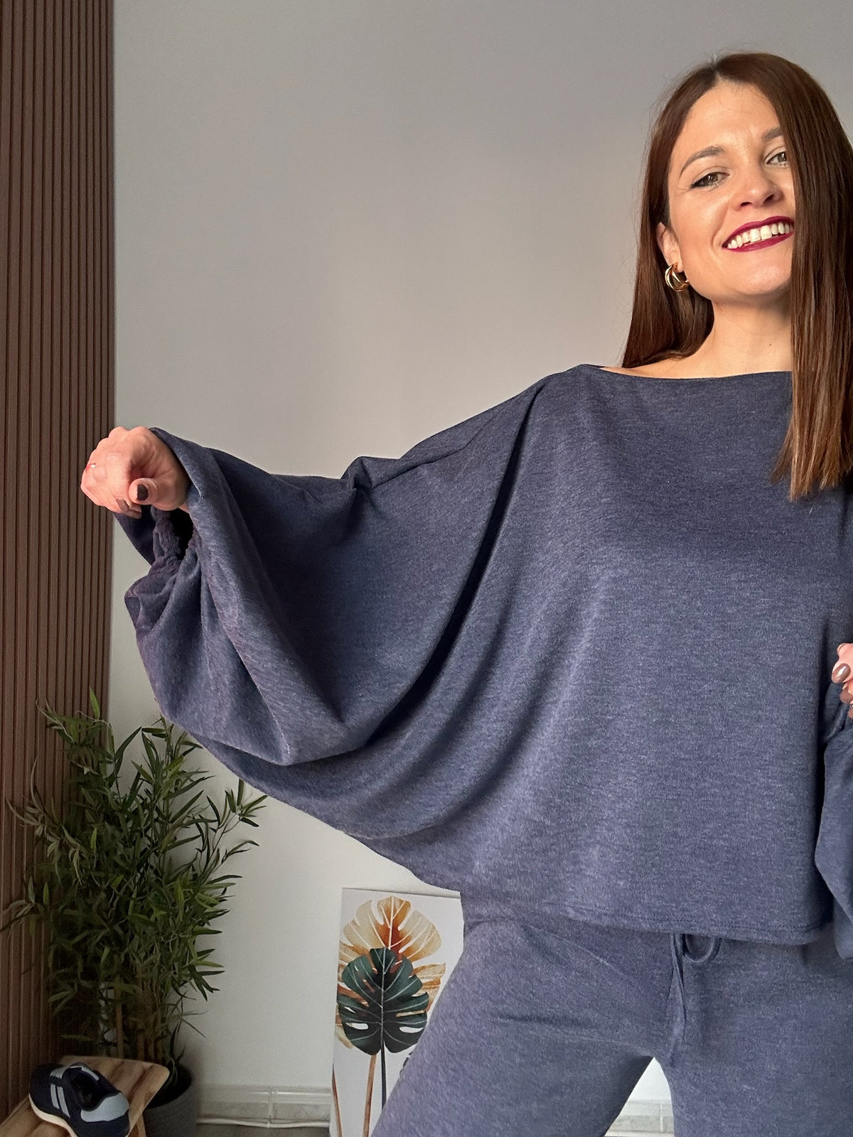 Conjunto mangas murciélago azul
