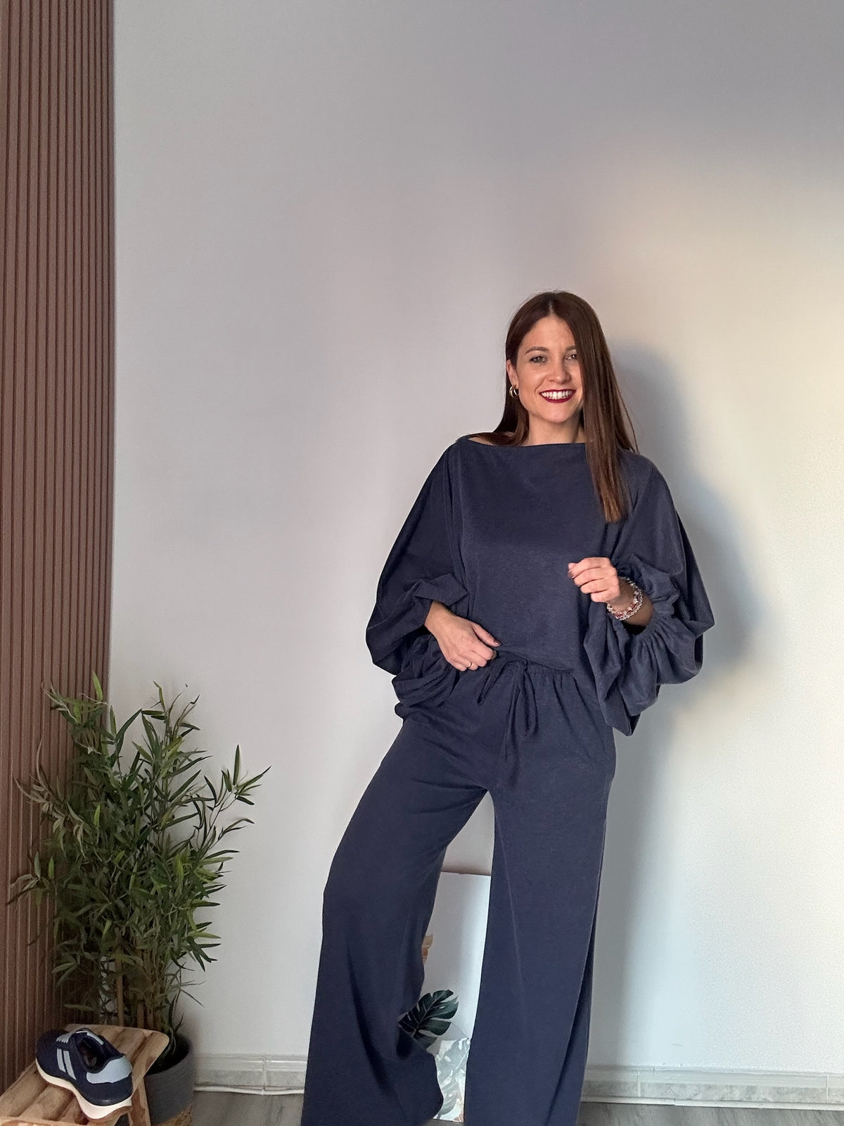 Conjunto mangas murciélago azul