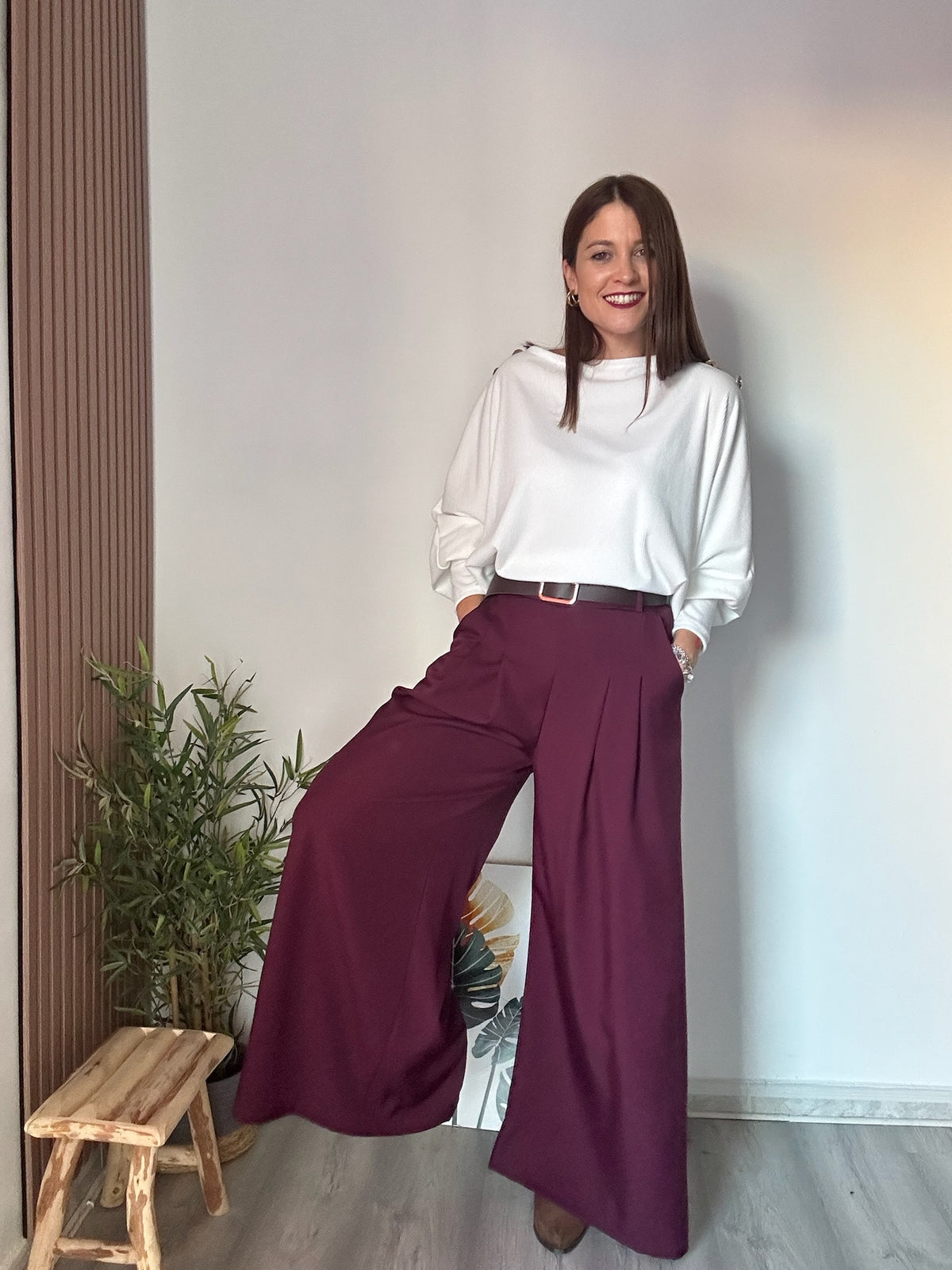 Pantalón palazzo vino