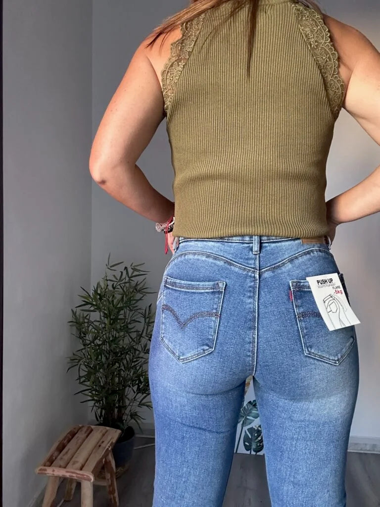 Vaquero flare inspiración con faja